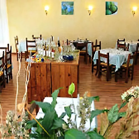 Monterosa Отель