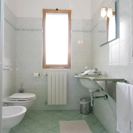 Hotel Monterosa 3*